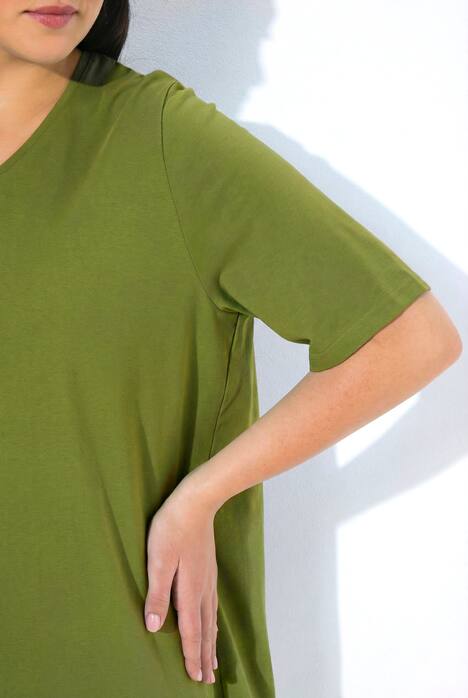 T-shirt, A-lijn, V-hals, korte mouwen