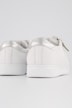 Zapatilla deportiva de cuero, cierre de cremallera, plantilla extraíble, anchura H