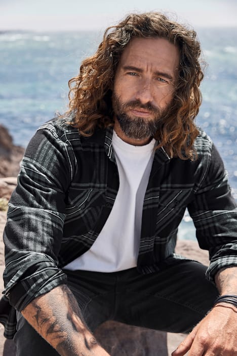 Camisa a cuadros, manga larga, cuello abotonado, Modern Fit