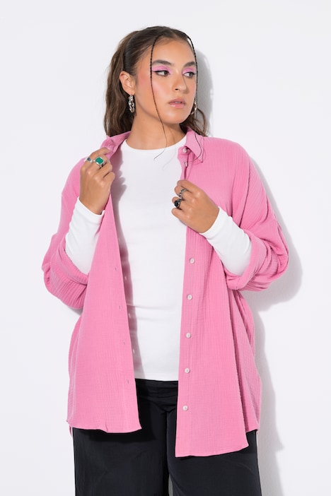 Chemisier en mousseline, oversize. Col classique, manches longues