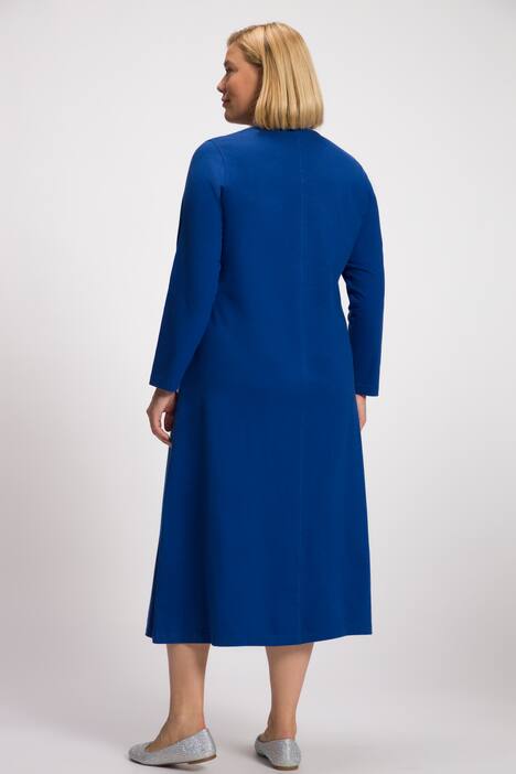 Sukienka z dżerseju, długość midi, dekolt w szpic, długi rękaw