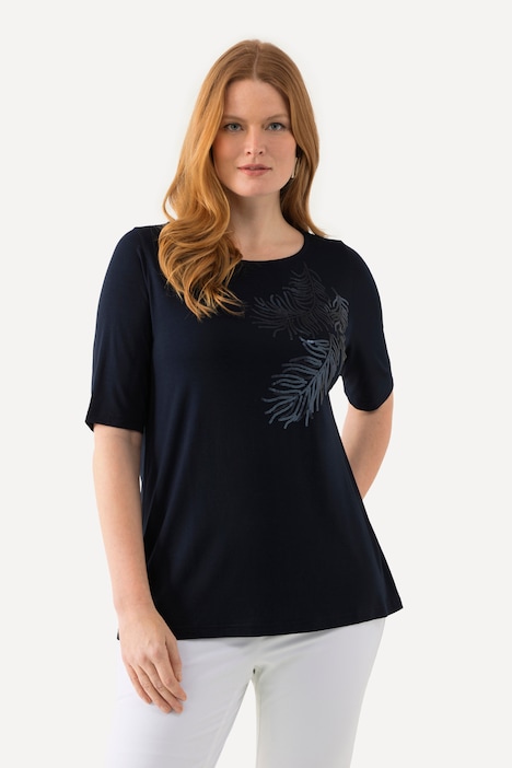 Sequined Leaf Motif 3/4 Sleeve Tee