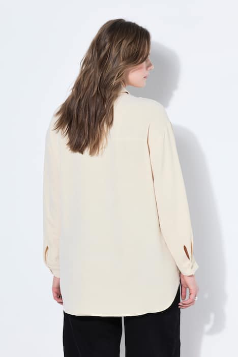 Chemise oversized en tissu crêpe, col de chemise et manches longues