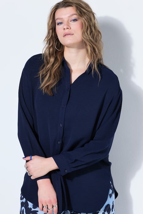 Chemise oversized en tissu crêpe, col de chemise et manches longues