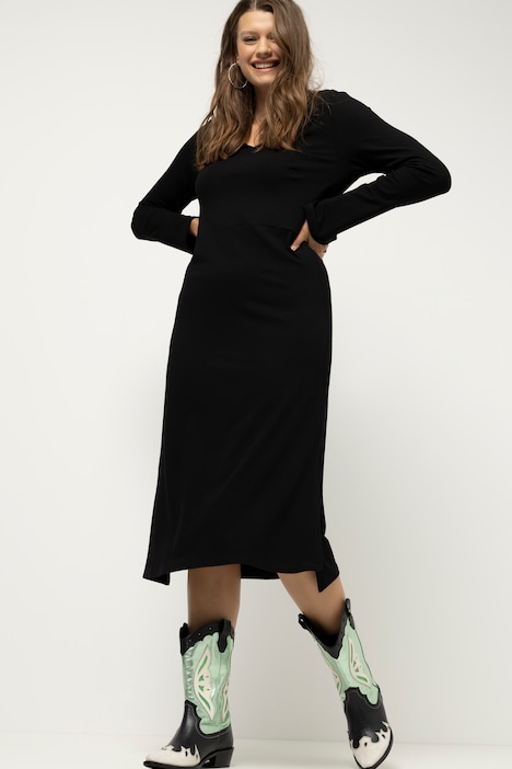 Medium Length Stretch Knit Dress
