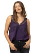 Saténový top, A střih, výstřih do V, krajka