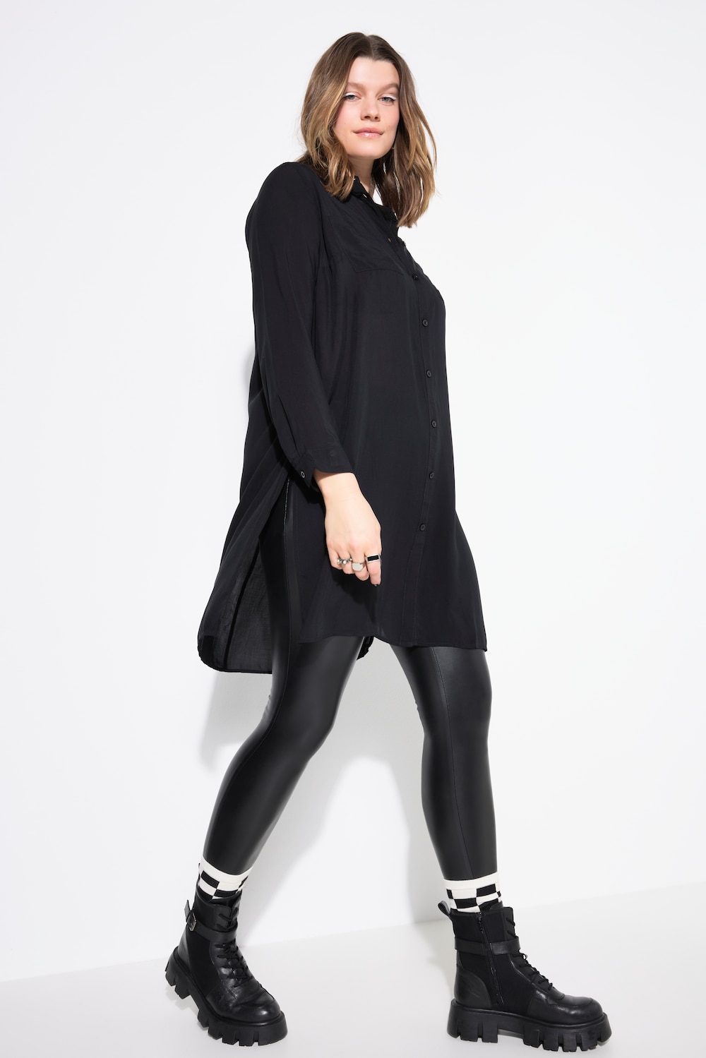 Große Größen Long-Hemdbluse, Damen, schwarz, Größe: 46/48, Synthetische Fasern, Studio Untold