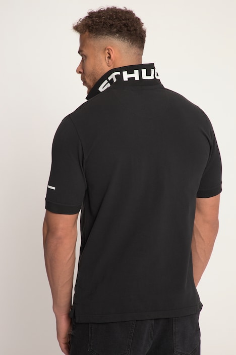 Polo à manches courtes. Maille piquée et pied de col. Disponible jusqu'au 8XL.
