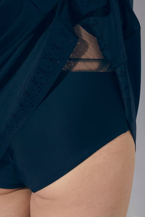 Badekleid, Flügelärmel, Softschalen, Lasercut-Muster, Bügel