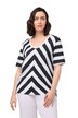 Tričko, diagonální pruhy, výstřih do V, krátké rukávy