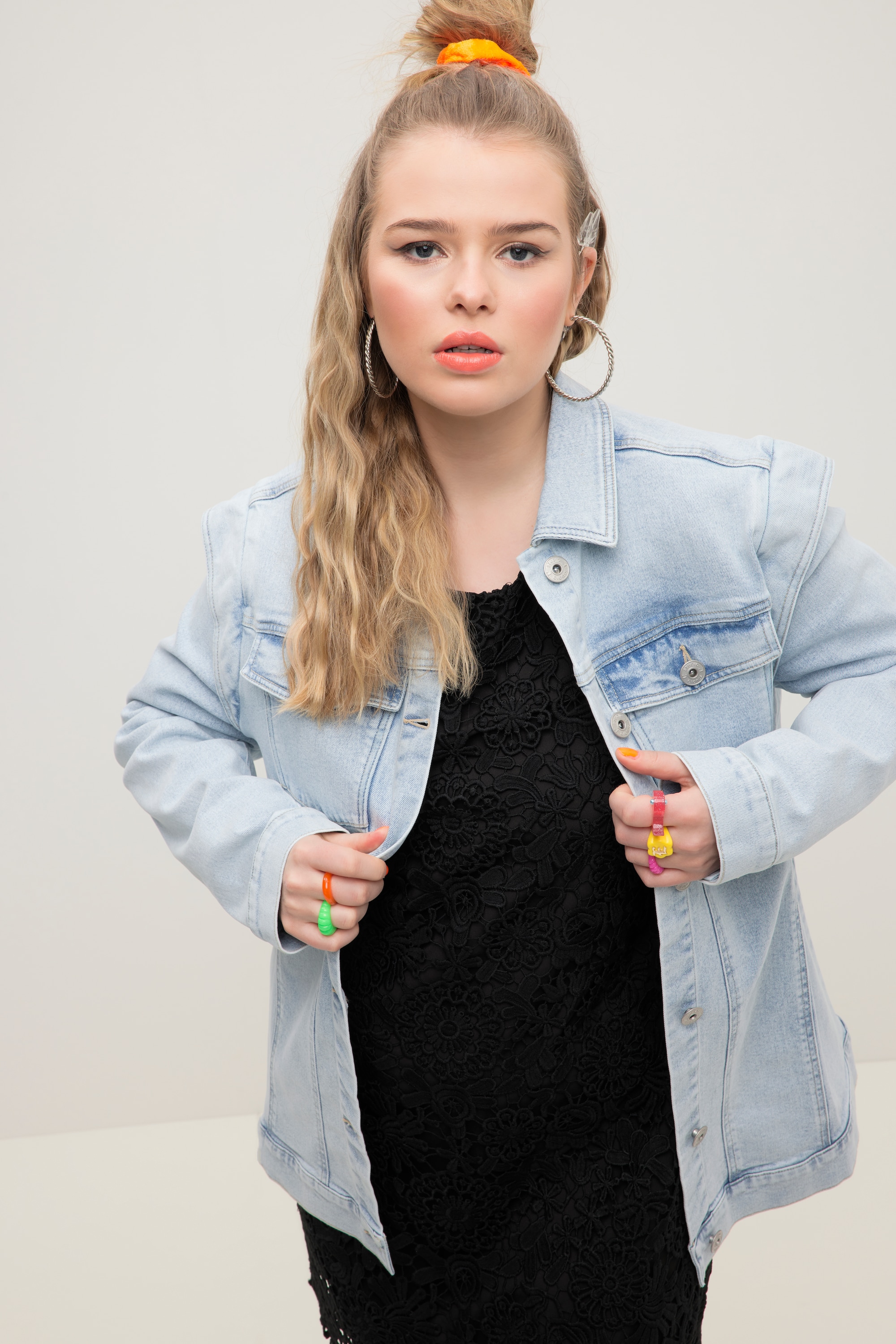 Studio Untold Damen große Größen Jeansjacke oversized Schulter Betonung