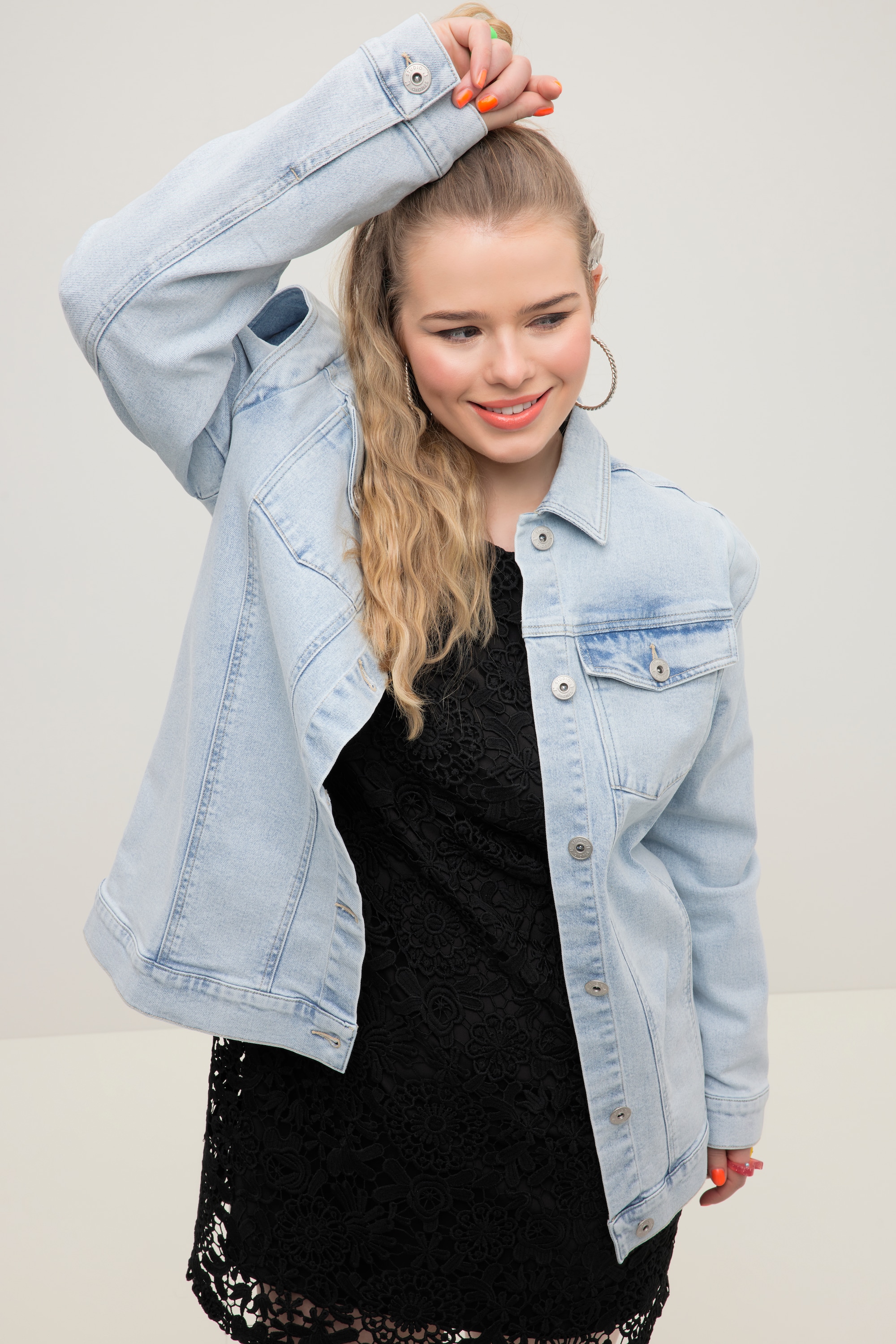 Studio Untold Damen große Größen Jeansjacke oversized Schulter Betonung