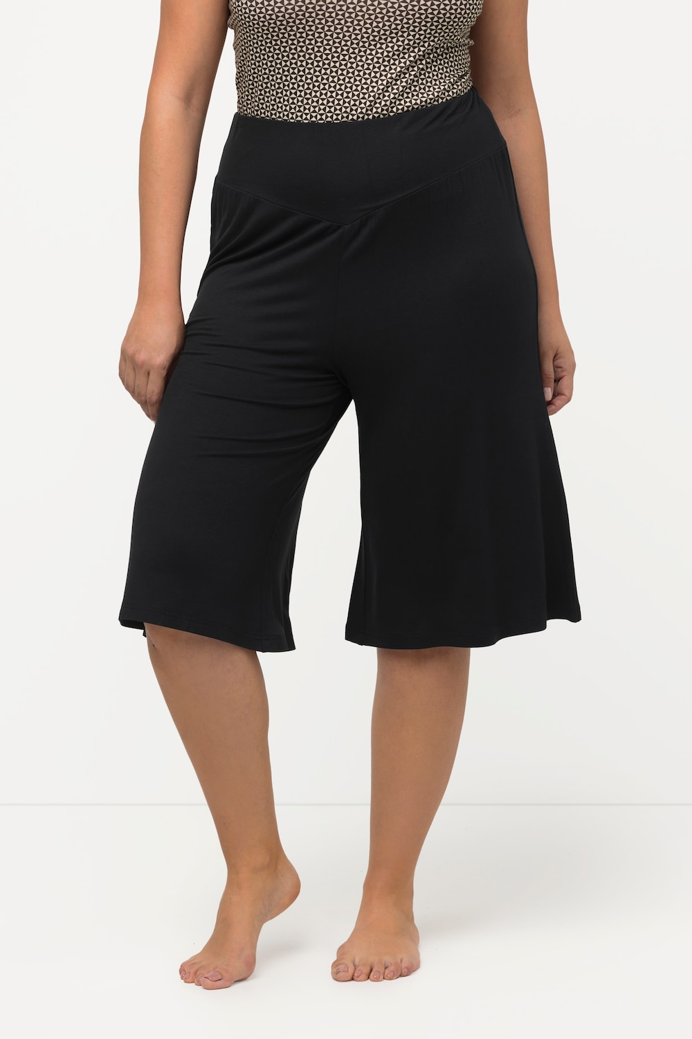 Thumbnail - Große Größen Bermuda, Damen, schwarz, Größe: 46/48, Viskose, Ulla Popken