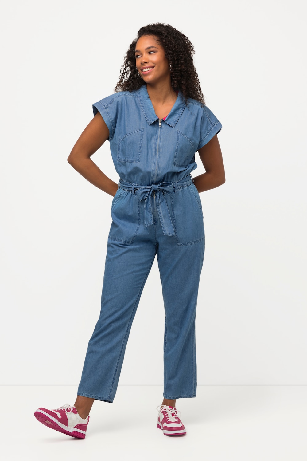 grandes tailles combinaison en jean à manches courtes. col chemise et taille élastique., femmes, bleu, taille: 56, coton, ulla popken