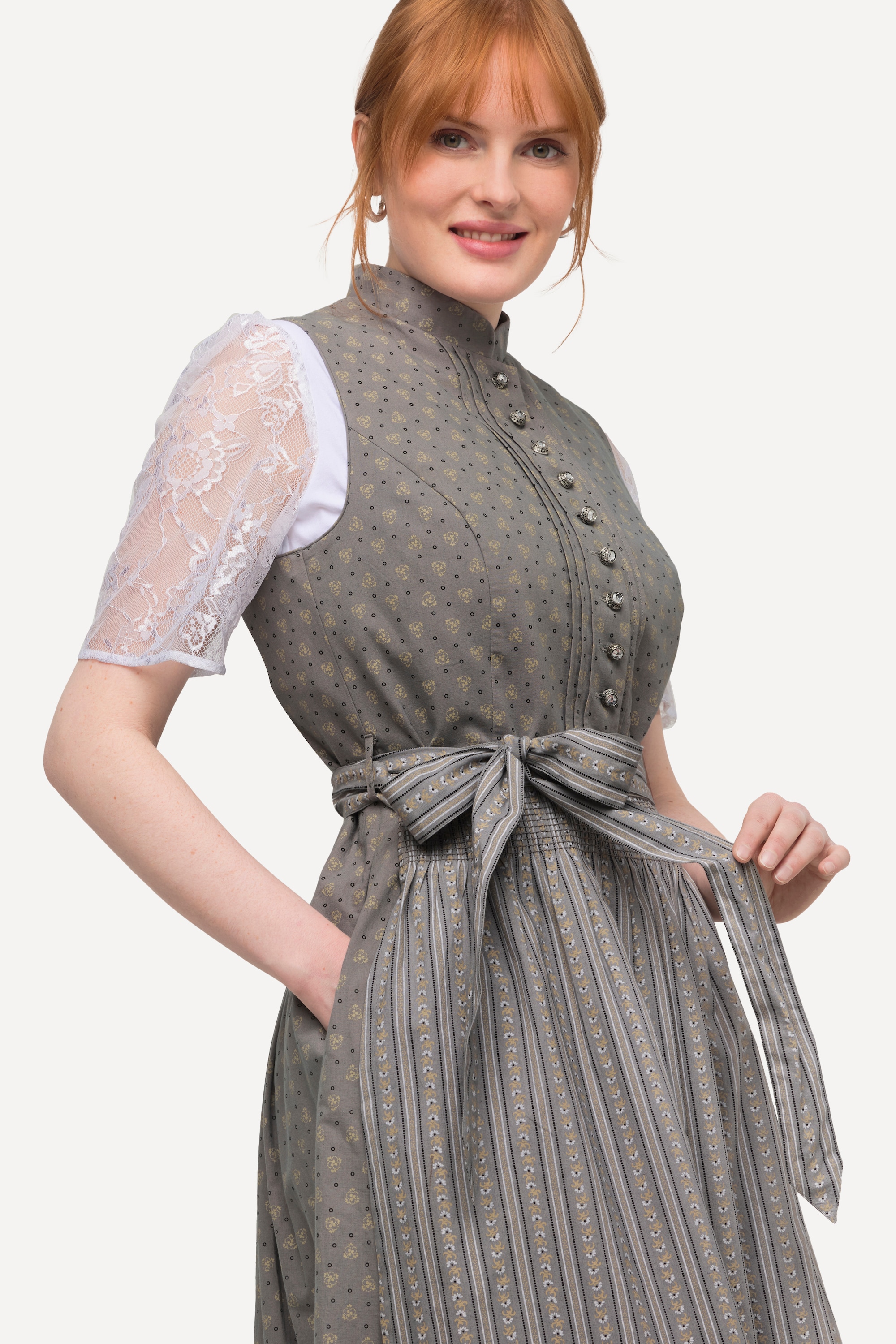 Ulla Popken Damen große Größen Dirndl Biesen Schmuckknöpfe Stehkragen