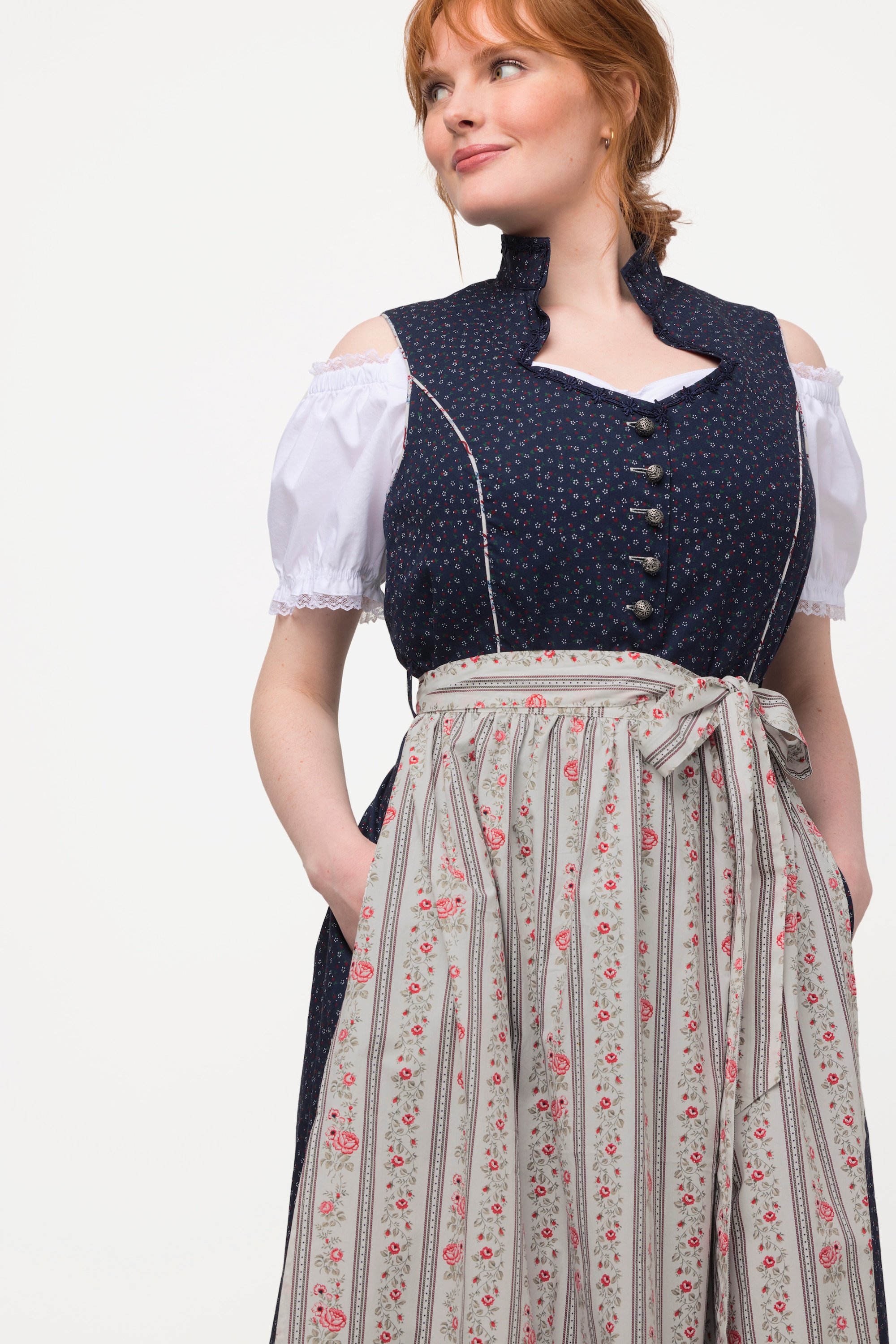 Ulla Popken Damen große Größen Dirndl Herzausschnitt Schmuckknöpfe