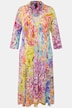 Robe midi slinky. Décolleté en V, col chemise. Manches 3/4.