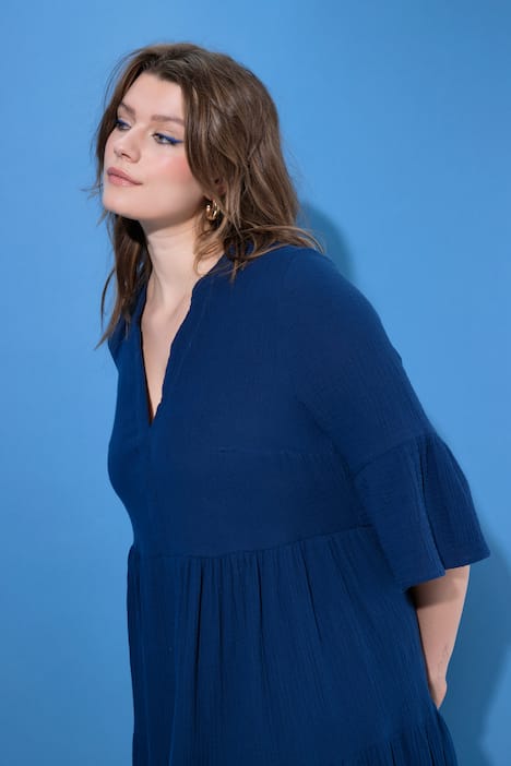 Maxi-jurk, A-lijn, mousseline, opstaande kraag, volants, 3/4-mouwen