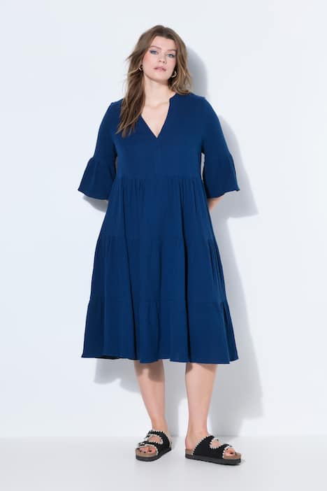 Maxi-jurk, A-lijn, mousseline, opstaande kraag, volants, 3/4-mouwen