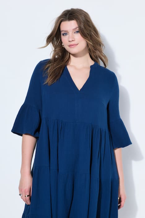 Maxi-jurk, A-lijn, mousseline, opstaande kraag, volants, 3/4-mouwen