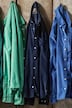 Chemise en velours côtelé. Manches longues et col à pointes boutonnées. Coupe Modern Fit. Jusqu'au 8 XL.
