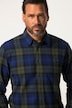 Chemise en flanelle à carreaux. Manches longues et col à pointes boutonnées. Coupe Modern Fit. Disponible jusqu'au 8 XL.