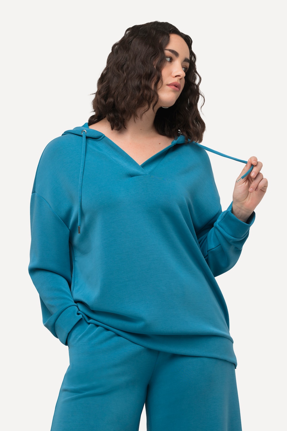 grandes tailles sweat-shirt à capuche oversize à manches longues et col en v, femmes, bleu, taille: 44/46, fibres synthétiques/polyester, ulla popken