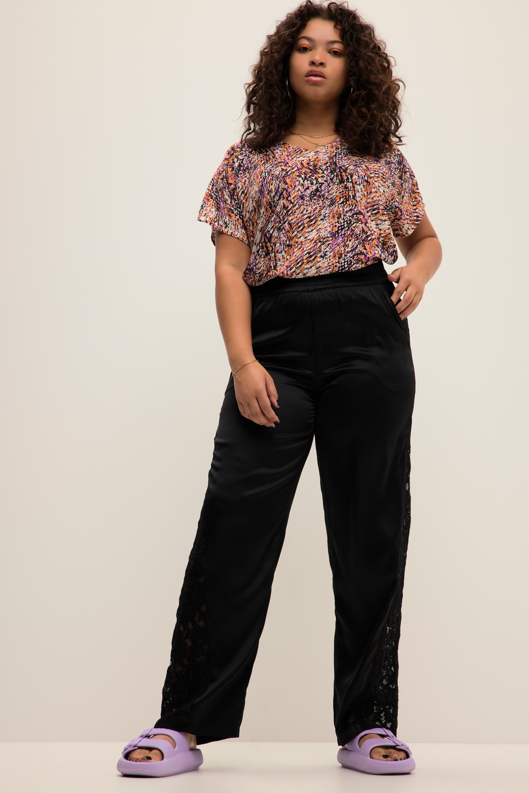 Studio Untold Damen große Größen Hose weites Bein Spitzen Einsätze
