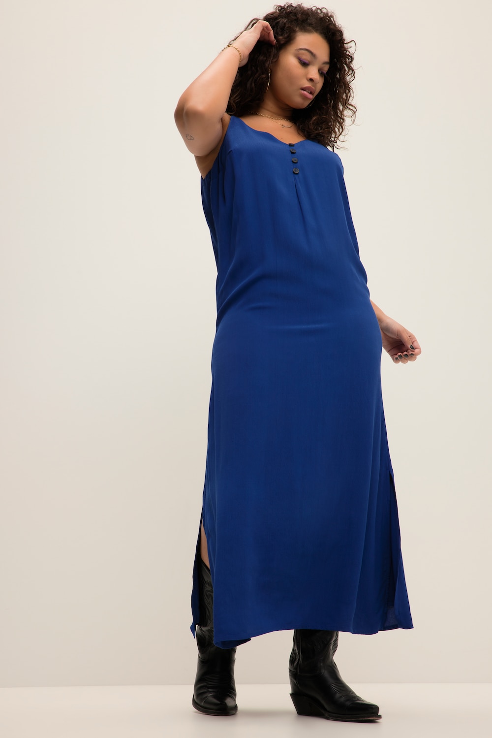 grandes tailles robes maxi à col en v et fines bretelles, femmes, bleu, taille: 44/46, viscose, studio untold