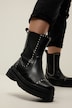 Botas de cuero, botas Chelsea, remaches decorativos, suela con perfil, ancho ??