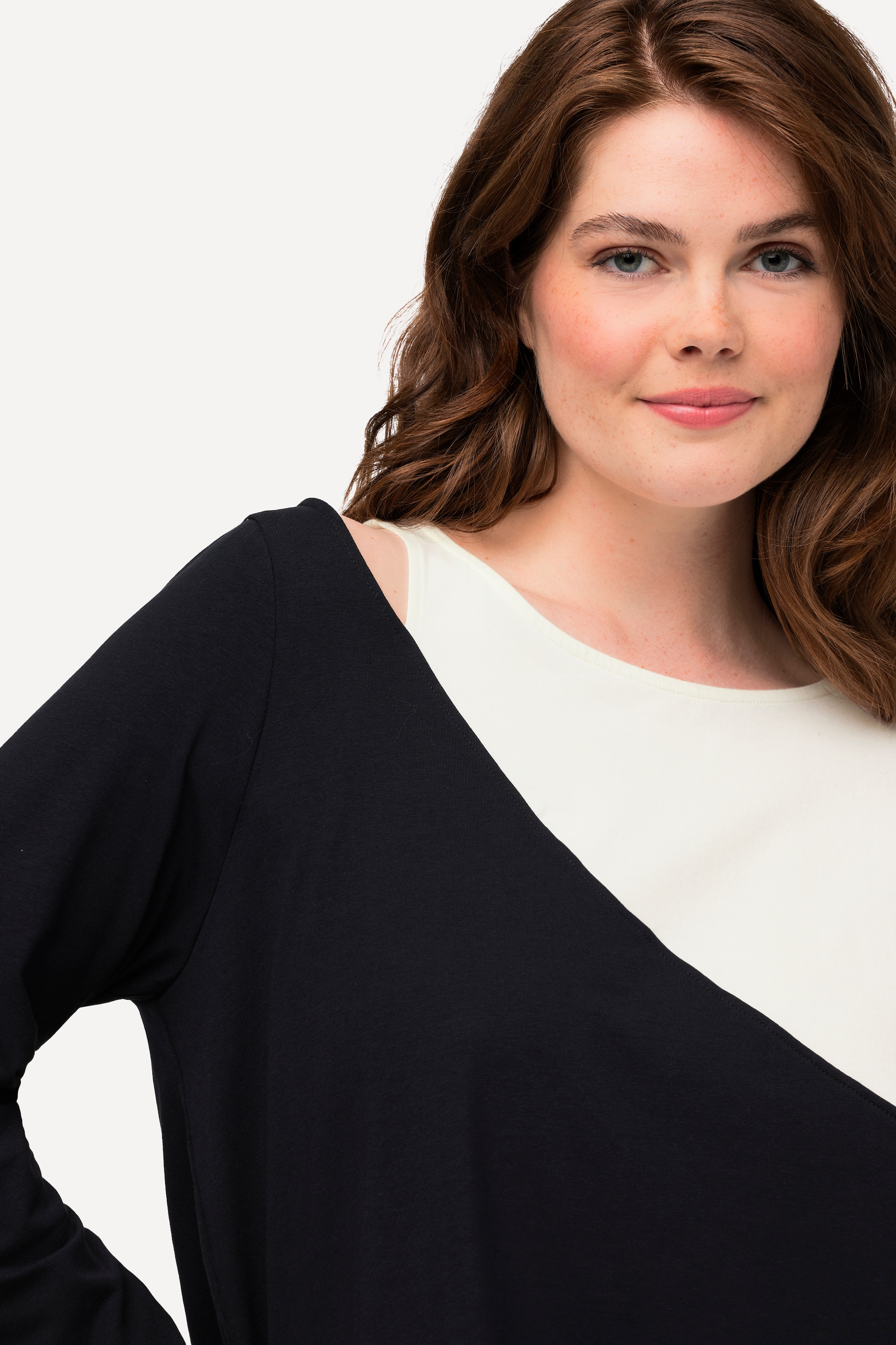 Ulla Popken Damen große Größen Shirt Cut Out Rundhals Langarm