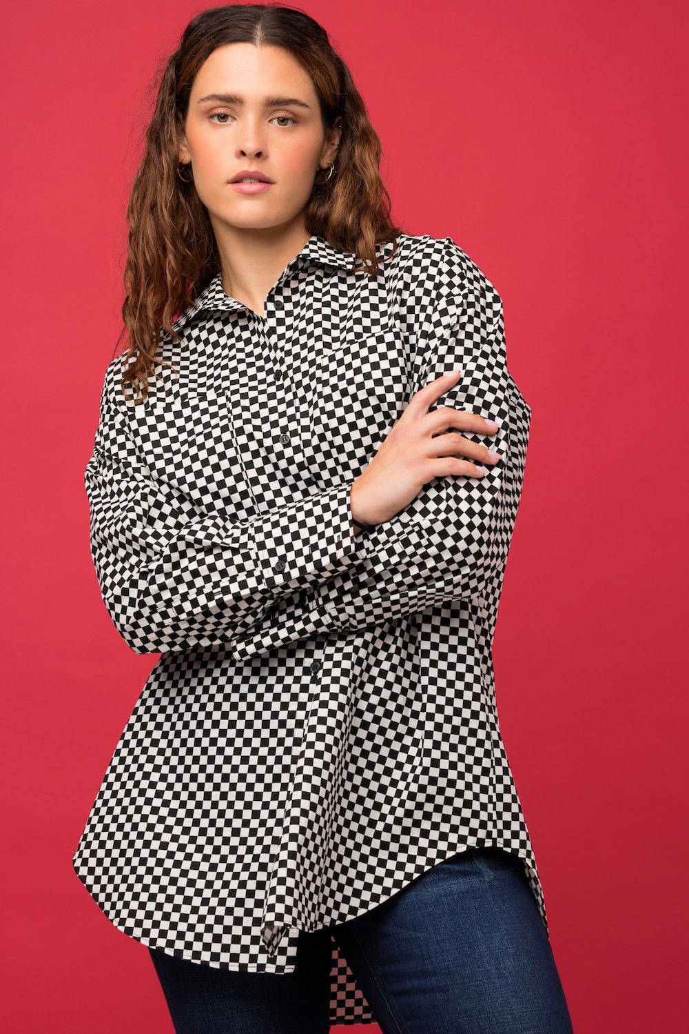 Oversized shirtblouse, schaakbord-ruiten, overhemdkraag, lange mouwen