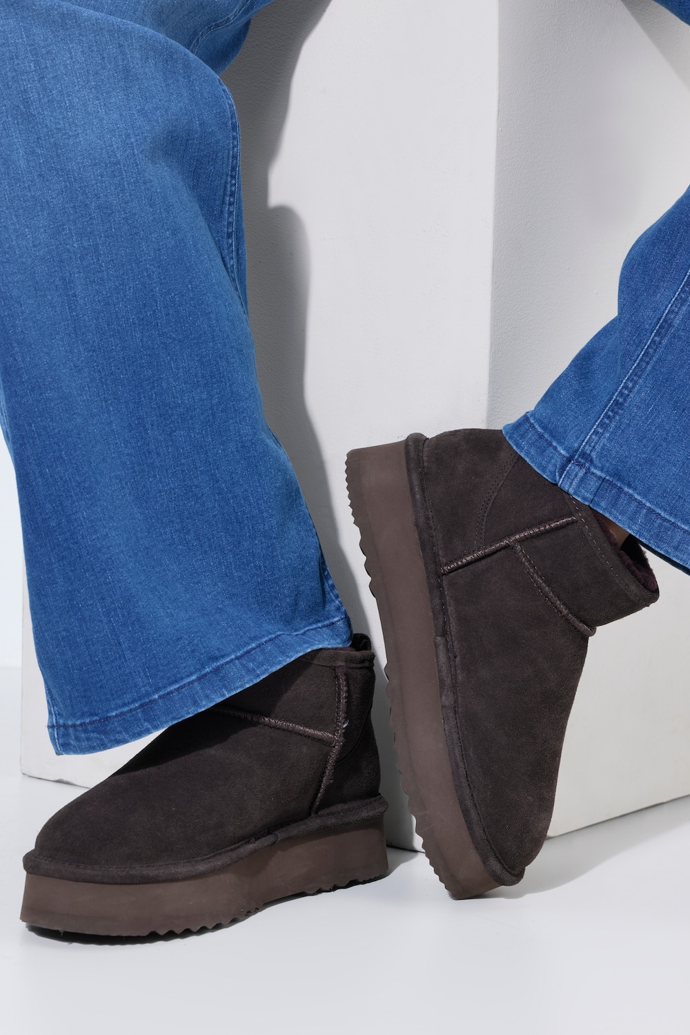 Axelda lammepels-boots, vannavvisende. bredde H