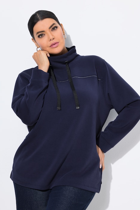 Sweat-shirt avec pierres fantaisie, collection Classic. Col montant et manches 3/4.