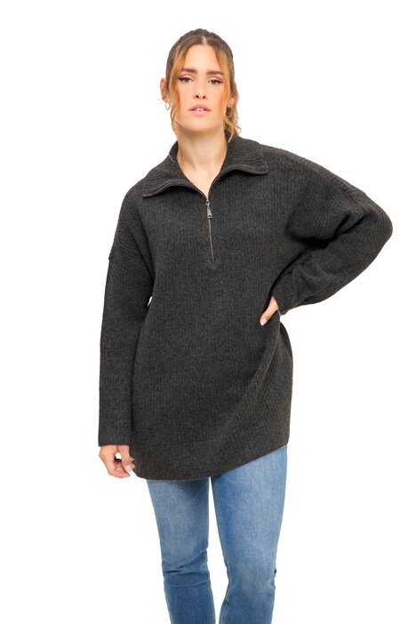 Dlouhý troyer, rovný střih, stojáček se zipem, dlouhé rukávy