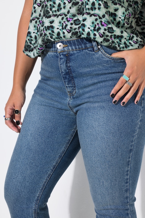 Stretch Fit Mom Jeans