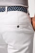 Pantalon chino ventre confort. Coupe Straight Fit sans pinces - jusqu'au 74