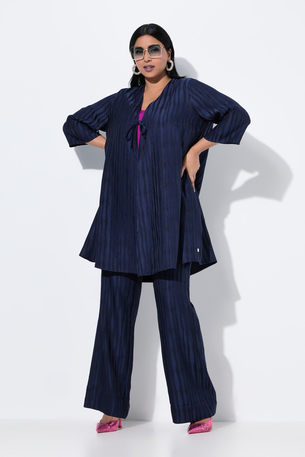 Easy-Going-Jacke, offene Form, V-Ausschnitt