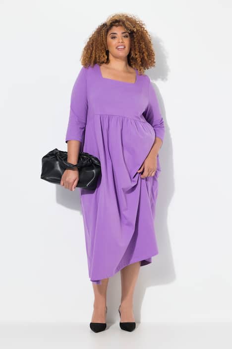 Robe évasée en jersey, encolure carré et manches 3/4