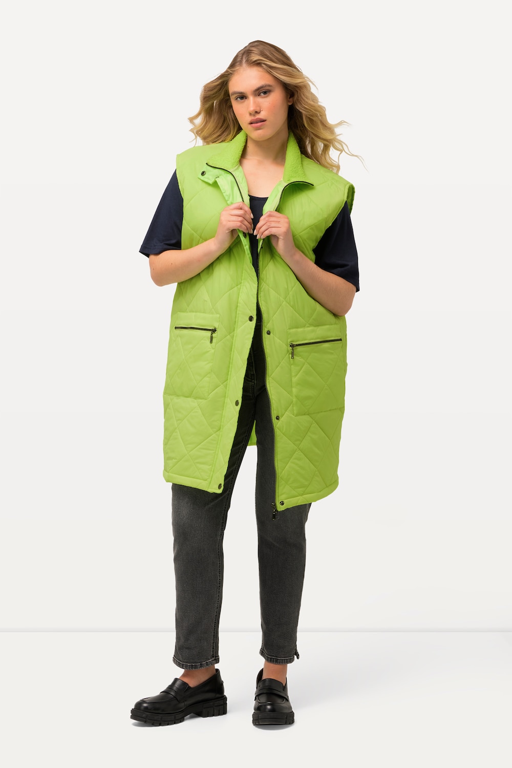 grandes tailles veste longue matelassée sans manches. col montant, femmes, vert, taille: 60/62, polyester/fibres synthétiques, ulla popken