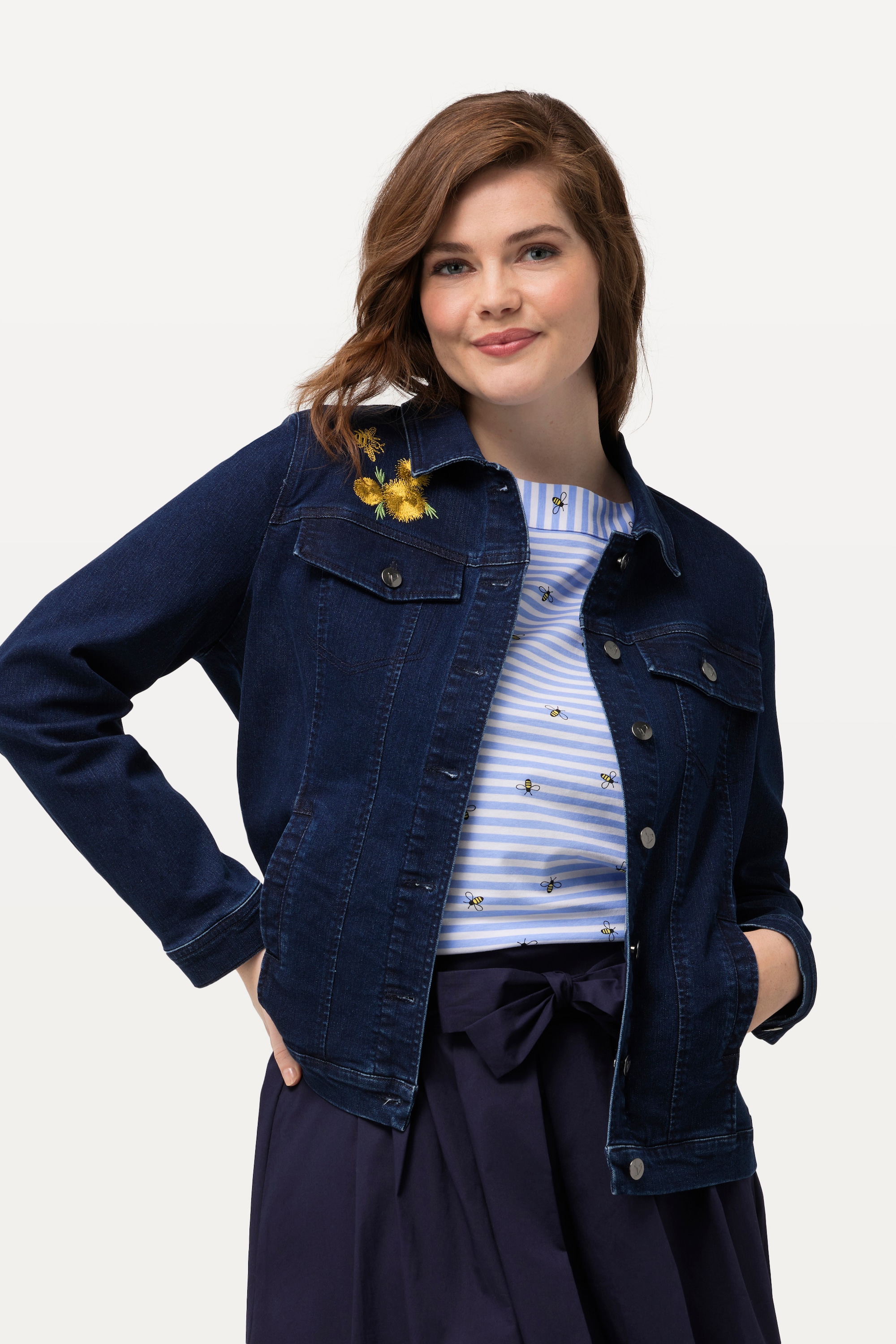 Ulla Popken Damen große Größen Jeansjacke Bienen Stickerei Hemdkragen 826533