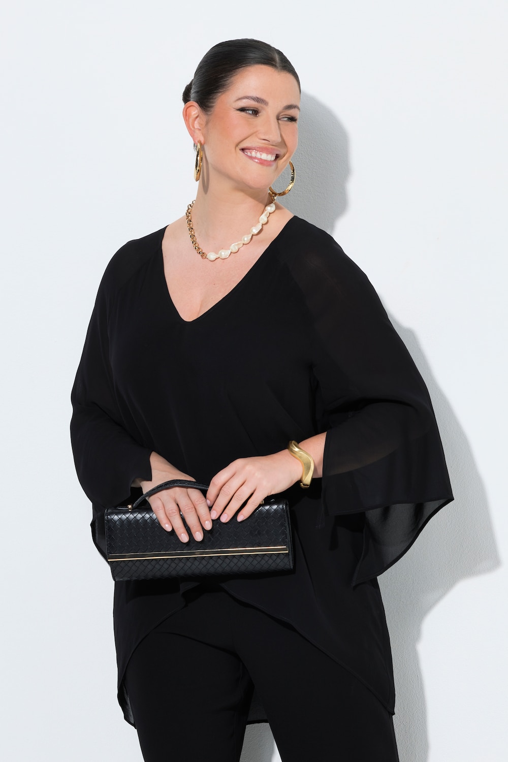 Chiffon-Bluse, vorne doppellagig, V-Ausschnitt, 3/4-Arm