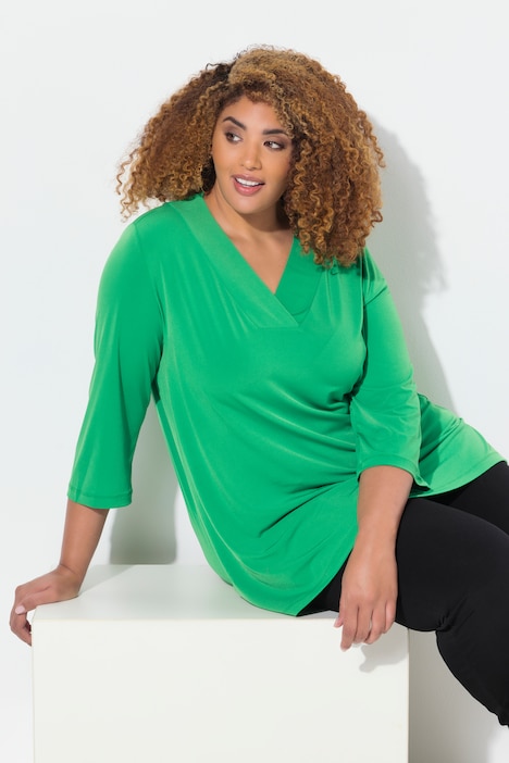 Matte Jersey V-Neck Swing Vented Three Quarter Sleeve Tunic