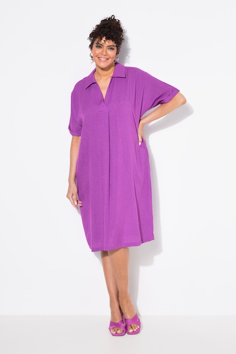 Robe midi oversized, décolleté en V, manches courtes et col de chemise