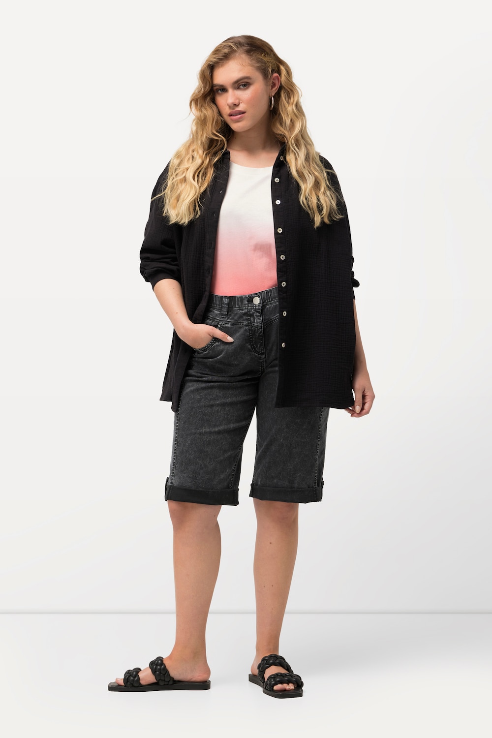 grandes tailles bermuda en jean used-look, femmes, noir, taille: 64, coton, ulla popken