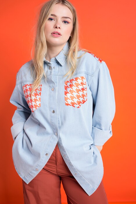 Equipment Classic Star Print Silk Blouse – Long Sleeve, Double Pocket, Lapel Neck, Women’s