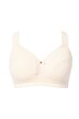Jemná podprsenka, krajkové detaily, bez kostic, košíčky C-E