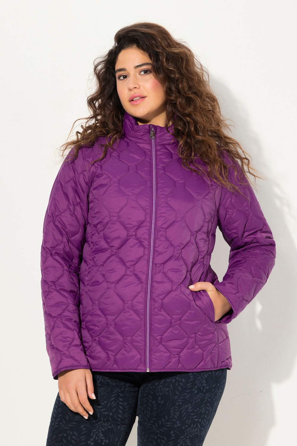Große Größen HYPRAR Leichtstepp-Jacke, Damen, lila, Größe: 46/48, Polyester, Ulla Popken