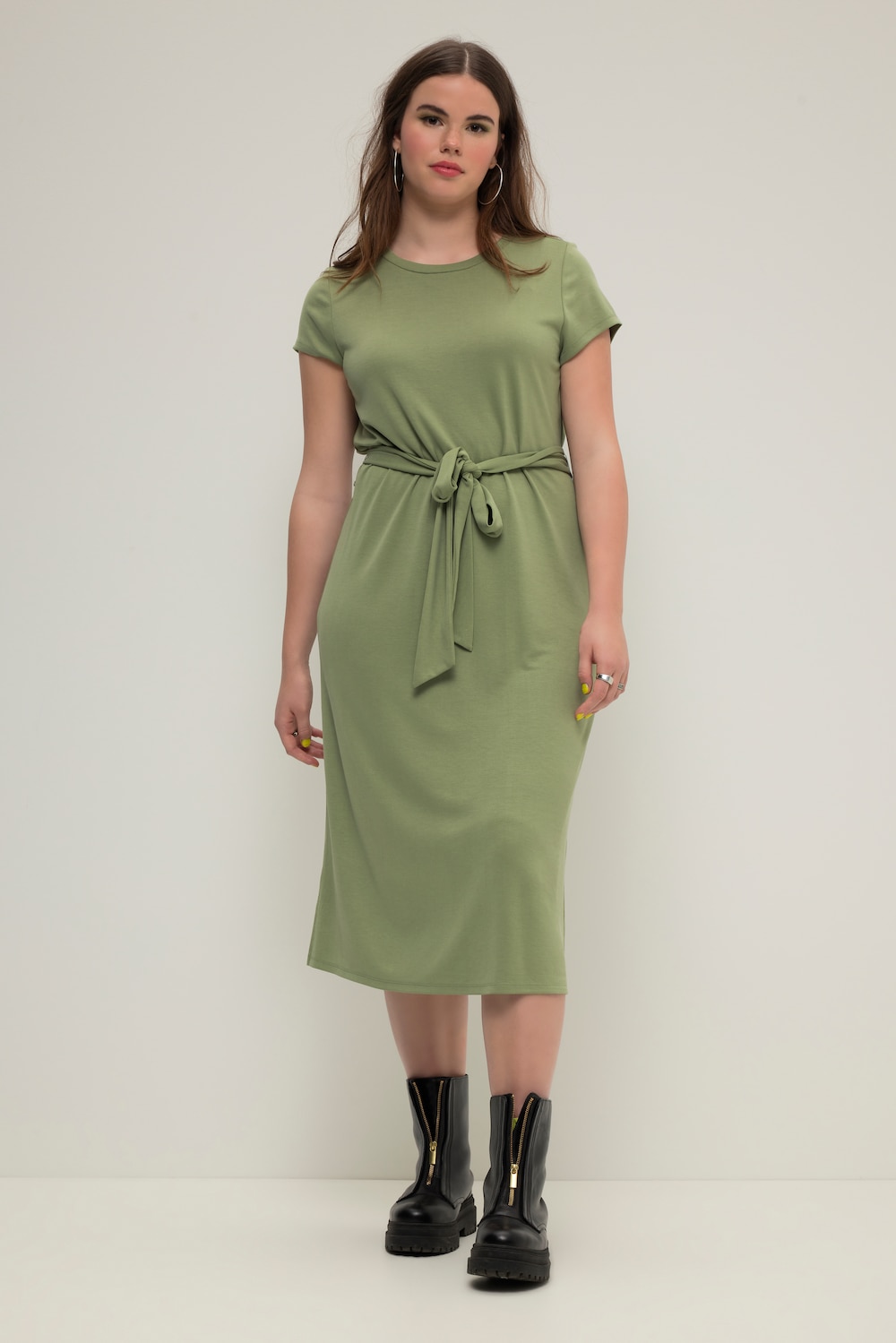 Große Größen Midikleid, Damen, grün, Größe: 46/48, Synthetische Fasern/Polyester, Studio Untold