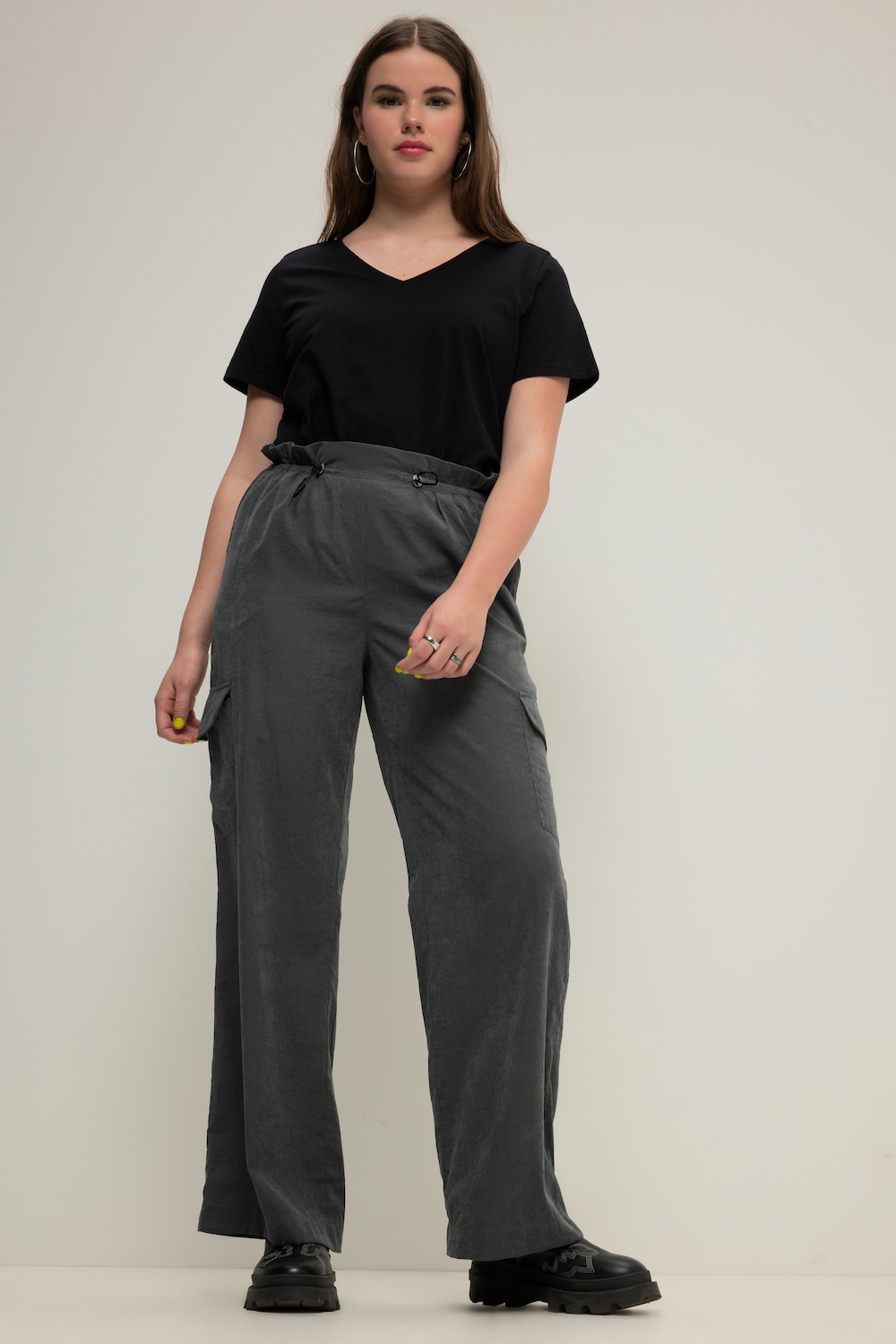 Große Größen Cargohose, Damen, grün, Größe: 54/56, Polyester/Synthetische Fasern, Studio Untold